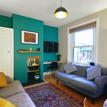 Tastefully Decorated 1-Bed With Free Parking - At Hem Apartment Winchester Exterior photo