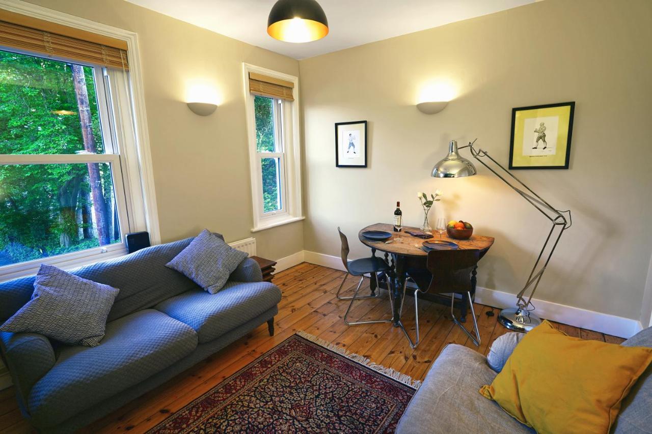 Tastefully Decorated 1-Bed With Free Parking - At Hem Apartment Winchester Exterior photo