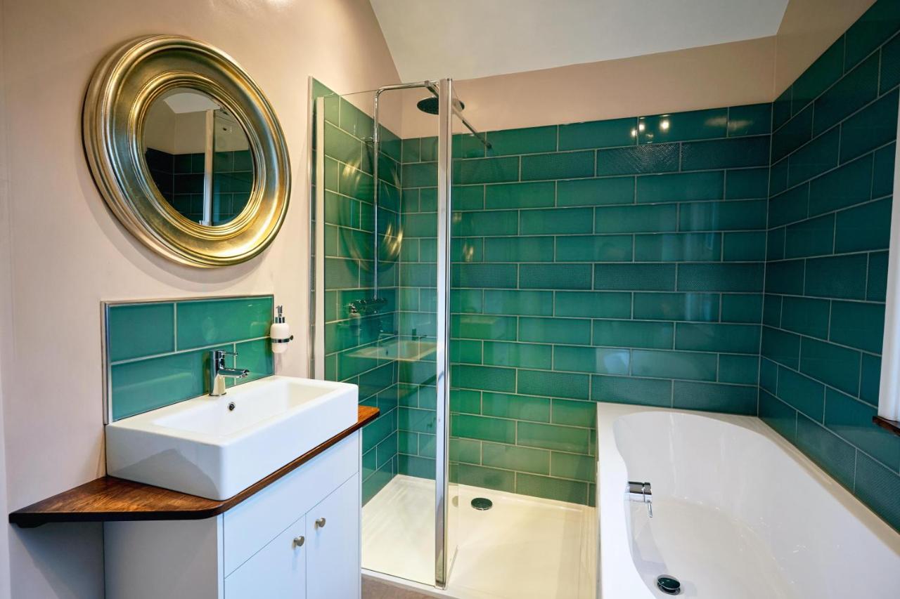 Tastefully Decorated 1-Bed With Free Parking - At Hem Apartment Winchester Exterior photo